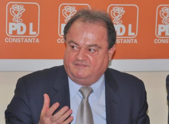PDL oferit pe tavă de Vasile Blaga? Liberalii: PDL-iştii nu ştiau, numele va fi PNL!